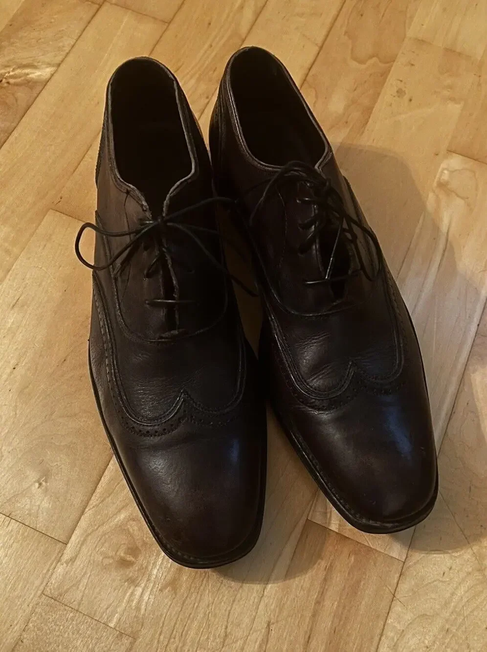 John Varvatos Whiskey Dark Brown Wingtip Mens Leather Dress Shoe 10